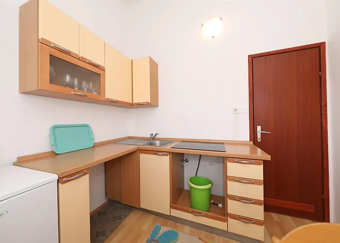 Apartment Apartment Summer Break *